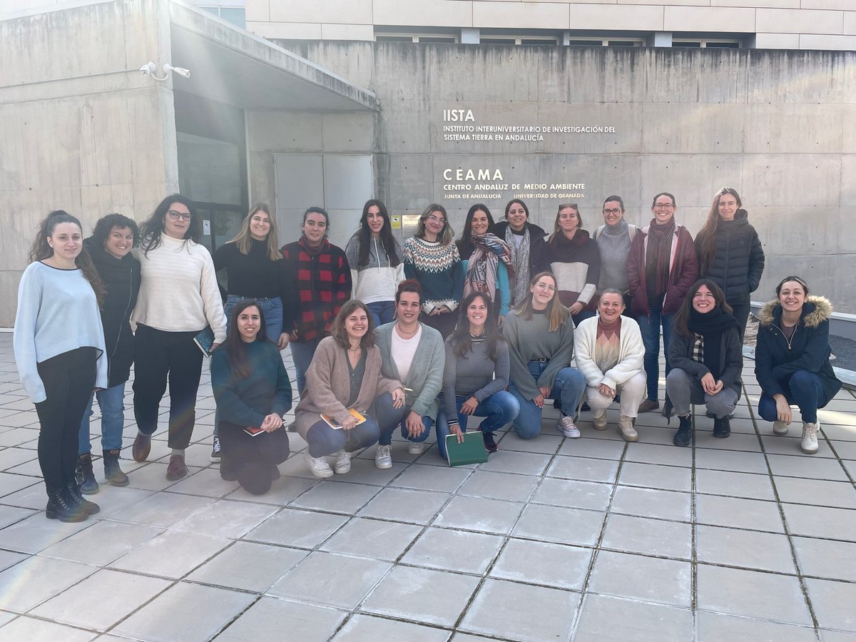 iista_es's tweet photo. El 11 de febrero conmemora el Día Internacional de la Mujer y la Niña en la Ciencia a través de actividades para visibilizar el trabajo de las mujeres que se dedican a las áreas STEM, #mujer #woman #DíaMujerYNiñaEnCiencia #Science #WomenInScience @GFAT_ugr @gdfa_ugr @CanalUGR https://t.co/0FkSIcvQV5