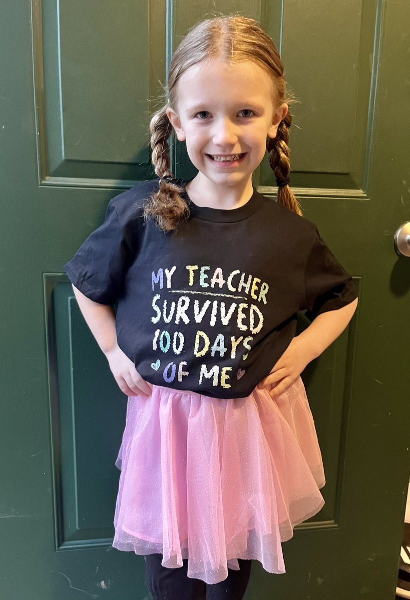 MrsNeffBCPS's tweet photo. My little girl celebrated her first 100 days of school! 💕 https://t.co/1TagoLLypf