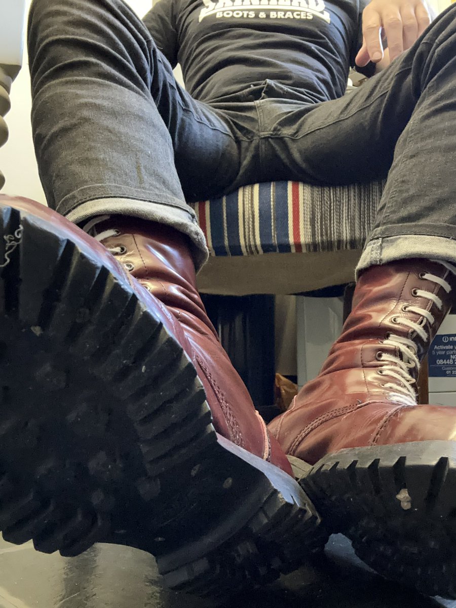 LondonSkinhead's tweet photo. Boots today…who wants a taste? #skinhead #boots https://t.co/0zIorDdlUh