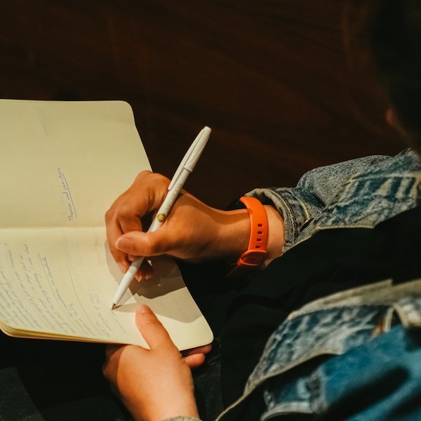 indielisboaiff's tweet image. #CallForProjects #IndieLab
As inscrições para o novo workshop de escrita de argumento estão abertas. Até 3 de Março.
→ bit.ly/3jIhYdt