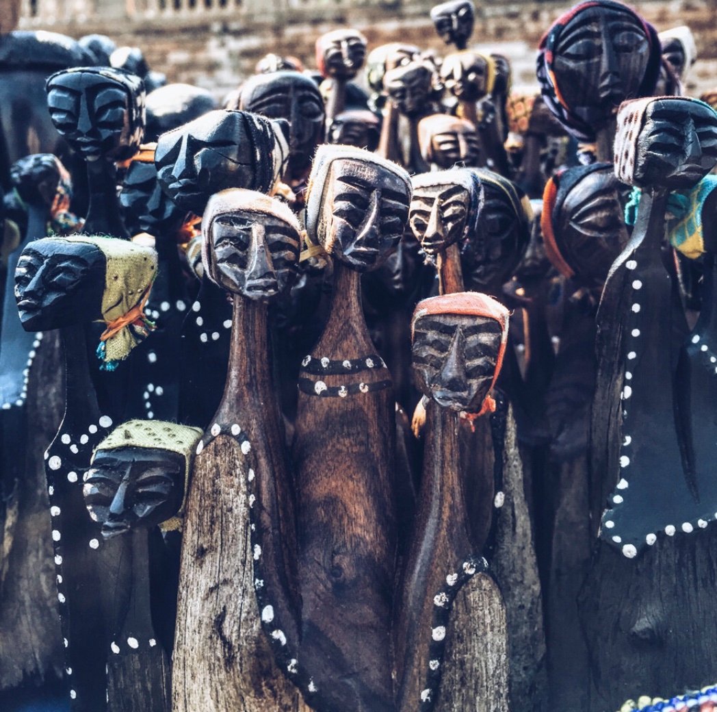 ‼️ ANNONCE ‼️

Le site web de notre pôle "Afrique de l'Ouest", <a href="/programmeawa/">Programme ACP-UE Culture : AWA</a>, est en ligne. 

Découvrez leur action sur le terrain, les acteurs et projets soutenus en faveur des industries culturelles et créatives de la région.

Envie d'en savoir plus? awafrica.org