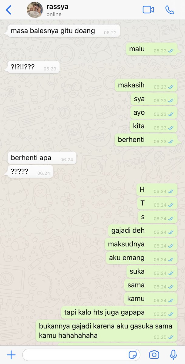 meorijane's tweet image. rassya dan iyo pas belum ada label nama hubungan (happy birthday iyo!)