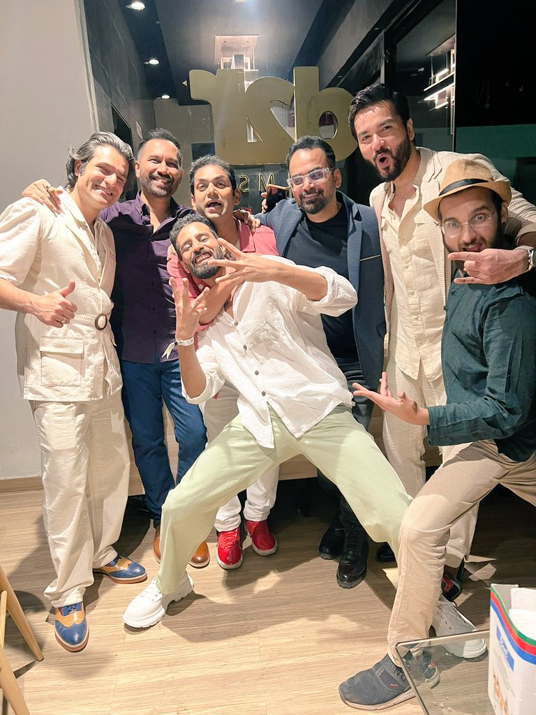 Shahab Ali (@ishahabali) on Twitter photo #farzi premiere 💛
Congratulations to <a href="/rajndk/">Raj & DK</a> sir, <a href="/sumank/">Suman Kumar</a> <a href="/PrimeVideo/">Prime Video</a> <a href="/aparna1502/">Aparna Purohit</a> <a href="/CastingChhabra/">Mukesh Chhabra CSA</a> <a href="/MukeshChhabraCC/">MCCC</a> and the entire team of Farzi. #farzi premiere 💛
Congratulations to <a href="/rajndk/">Raj & DK</a> sir, <a href="/sumank/">Suman Kumar</a> <a href="/PrimeVideo/">Prime Video</a> <a href="/aparna1502/">Aparna Purohit</a> <a href="/CastingChhabra/">Mukesh Chhabra CSA</a> <a href="/MukeshChhabraCC/">MCCC</a> and the entire team of Farzi.