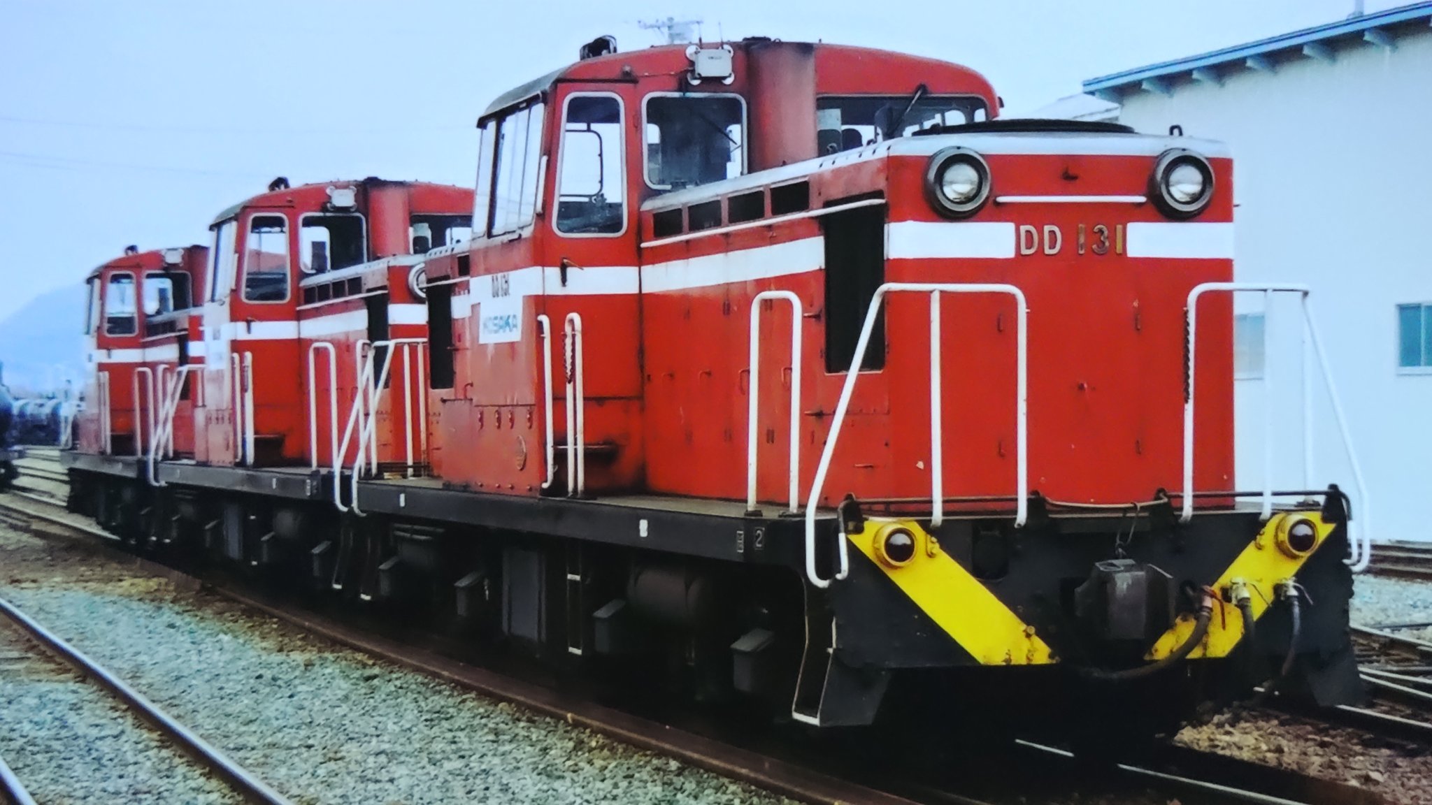 新デザインの「L-train」登場 埼玉西武ライオンズのロゴなど
