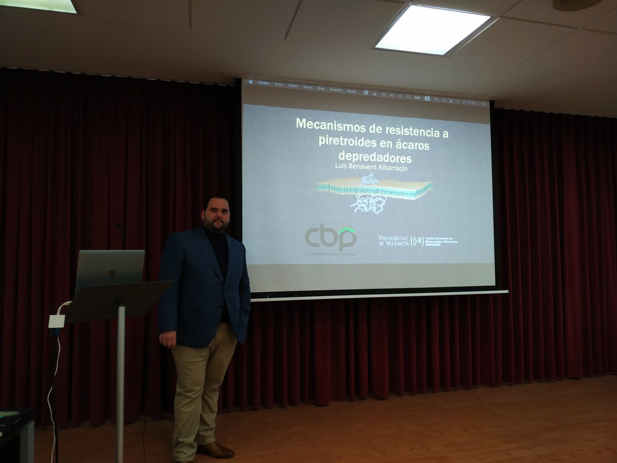 Nuestro compañero <a href="/Benavent_Luis/">Luis</a>  Luis defiende hoy la tesis titulada" Mecanismos de resistencia a piretroides en ácaros depredadores", dirigida por <a href="/Joeltwity/">Joel Gonzalez</a> . ¡Mucha suerte! 👨‍🎓
