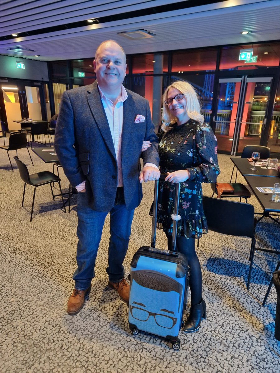 kellimahon's tweet image. Great night celebrating @DanceSyndromeUK 10th anniversary. Thanks to @sallyephillips for her amazing donation of the House of Games case. That we were lucky to win at auction ❤️🥳