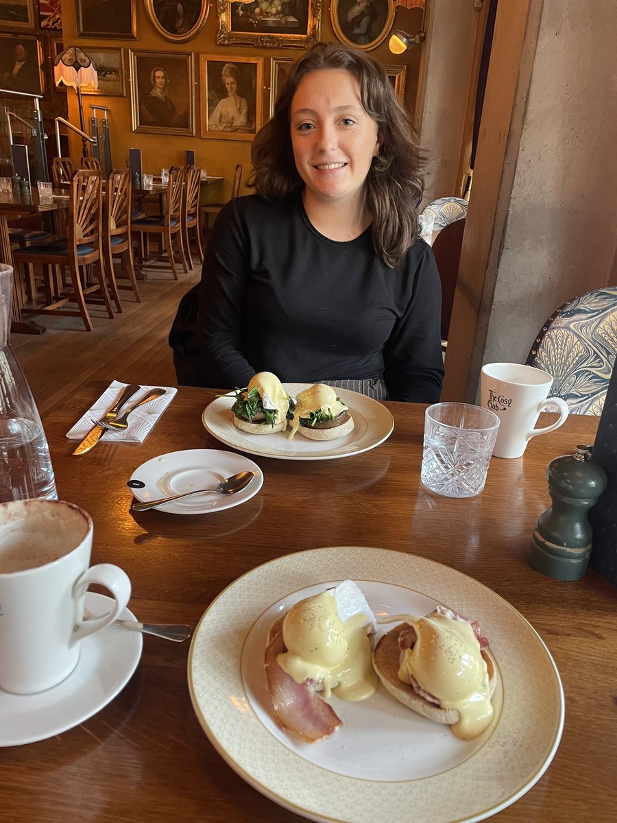 Lovely day for a breakfast mentor meeting with U2G1’s Kate, talking all about internships, sales and MQI’s💫☕️✨🚛 #U2G