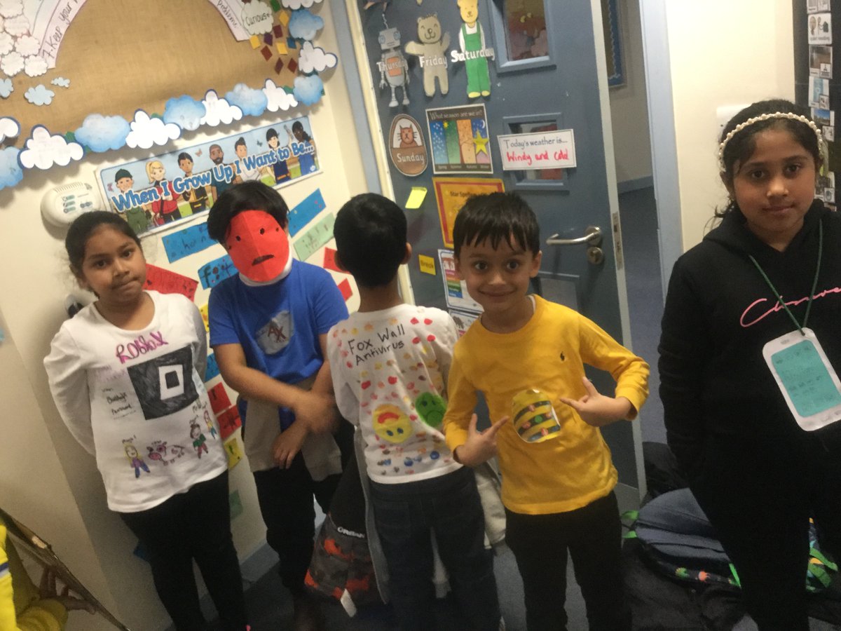 BJ_Year2's tweet photo. Year 2 dressed for Internet Safety day! Here are some cool pictures of Timor who did some DIY on their clothes. @BenJonsonSchool  #SaferInternetDay #benjonsonprimaryschool https://t.co/9bJI21qYPZ