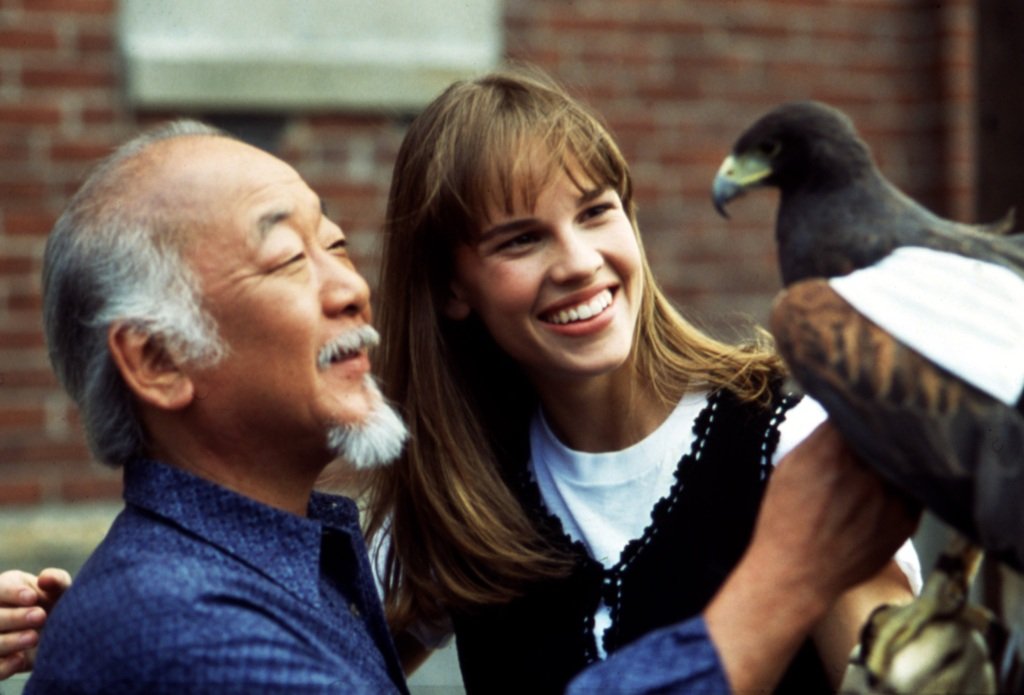 MovieSurviveTip's tweet photo. @CobraKaiSeries bring back @HilarySwank .She is the missing ingredient to making Cobra Kai a  complete series for Karate Kid Fans. Bring back Julie-san. Someone call Ms. Swank &amp; get on this ASAP.  #cobraikaibringbackhilaryswank
#bringbackhilaryswank #callhilaryswank https://t.co/A1PCbLB4Mq