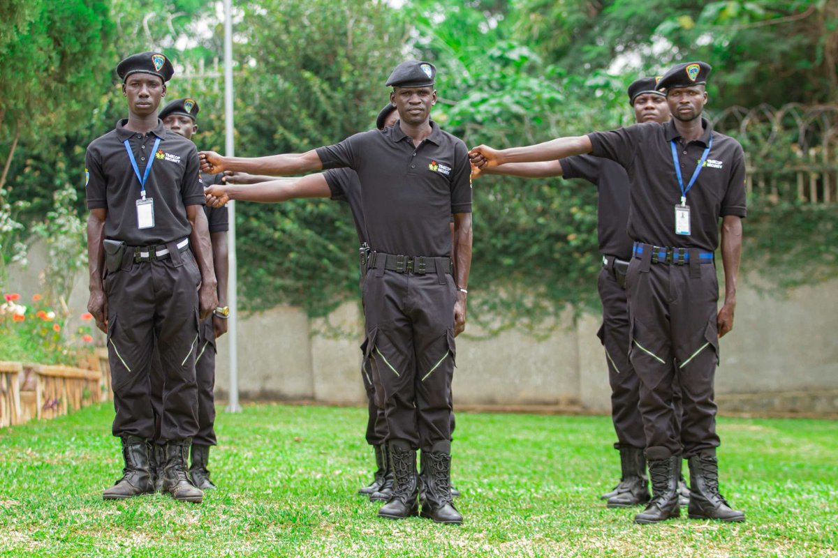 SecurityTimecop's tweet photo. Professional and Robust Security Services, with Guards trained by experienced trainers!
#SecurityUg https://t.co/FlskRzh9g6