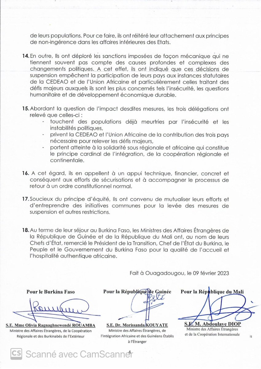 Les trois Etats putschistes d'Afrique de l'Ouest : #Mali, #Guinée, #BurkinaFaso, évincés des instances statutaires de la #Cedeao, souhaitent renforcer leur collaboration économique et sécuritaire en créant un "domaine stratégique et prioritaire". Premiers pas vers une fédération?