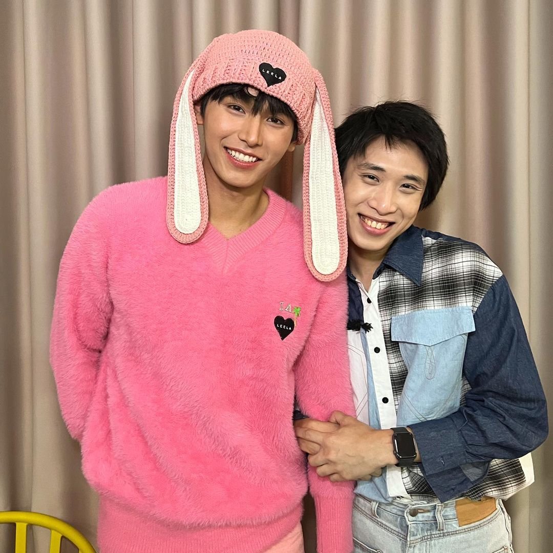 JahomeOfficial's tweet photo. [IG] ♡ Instagram post update

pewiimar : เจ้าพวกน่าร้าก เจอกับ #madanxจาเฟริสท์ ได้ตลอดทั้งเดือนแห่งความรักเลยน้า 💖

#madanxจาเฟริสท์ 
#JaPhachara #จาพชร #TeddyJa https://t.co/xfHhljB4As