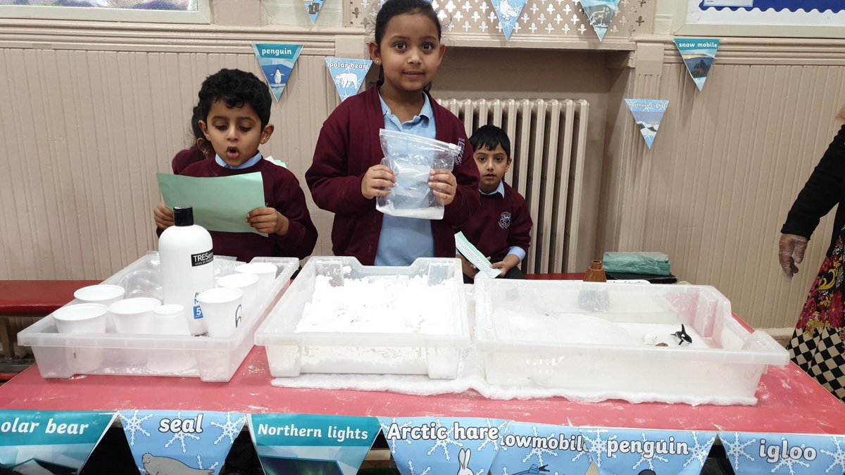 somerville_pri's tweet photo. #Sciencefayre https://t.co/pB5QgIBDAl