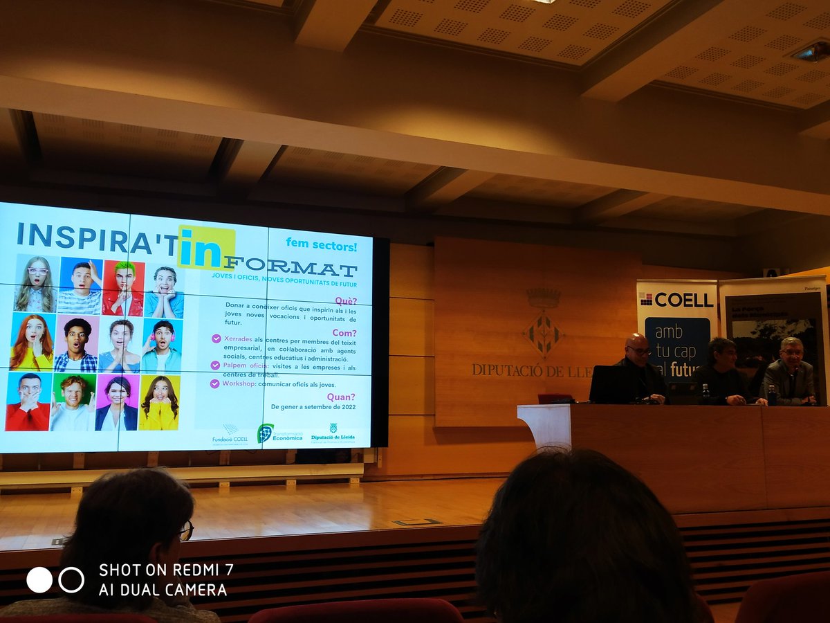 PereCCOOEdu's tweet photo. Acte de cloenda del projecte #FemSectors promogut per @coell_org hem pogut estar a prop dels centres per motivar l'alumnat. @CCOOLleida recalquem la necessitat i importància d'una bona orientació als centres de formació i les empreses,  accesible a tothom. https://t.co/GdSV6BD9no