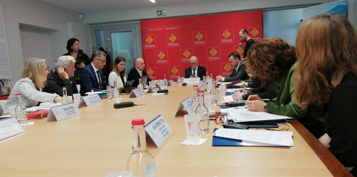 ces_ib's tweet photo. 🗓️ El president @rafaballesters i el secretari general @pep_valero intervenen avui a l'Assemblea general de l'@Euroregion 

🗣️Els CESs de l'Euroregió expliquen les tasques comunes, les accions dutes a terme i les actuacions previstes

📍Tolosa de Llenguadoc https://t.co/1TiiTMvCVc