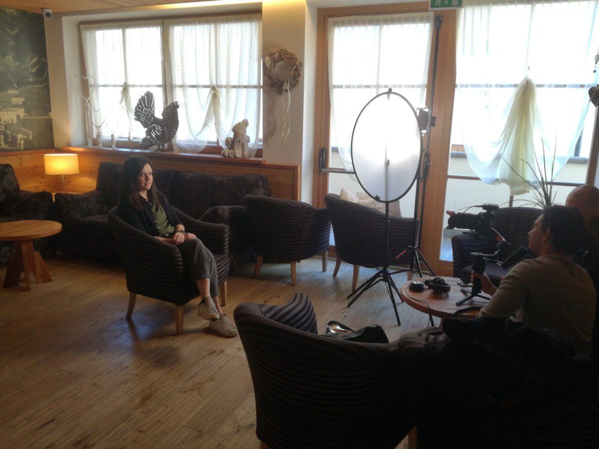 visitpine's tweet photo. 🥾🌿🤸‍♂️Girovagando in Trentino è arrivato sull'Altopiano di Piné! 📺🎥 La magia dei laghi ghiacciati e la cucina gourmet e della tradizione saranno in onda su @TrentinoTV con i seguenti orari: oggi ore 22.00; domani ore 20.40; domenica ore 11.00; lunedì ore 16.30! Buona visione! https://t.co/BZuJwA6rcm