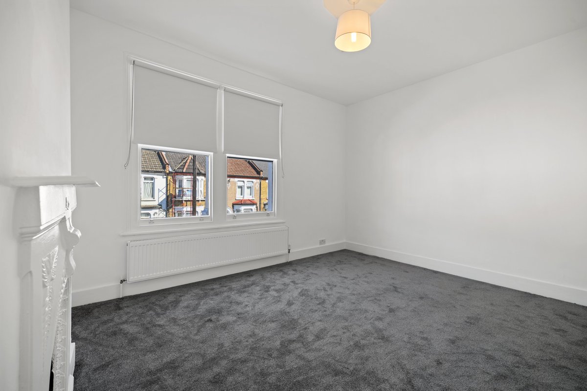 Hamways's tweet photo. Available to Let ⭐️Silvermere Road, SE6 #OTM #tolet £1,800 pcm. 
Hamways are delighted to present this two bedroom Victorian terraced house with garden  centrally located in Catford, south east London.

https://t.co/nz3lRrvvEI

#refurbishment #propertymanagement #enquiretoday https://t.co/IEVn3ljbAC