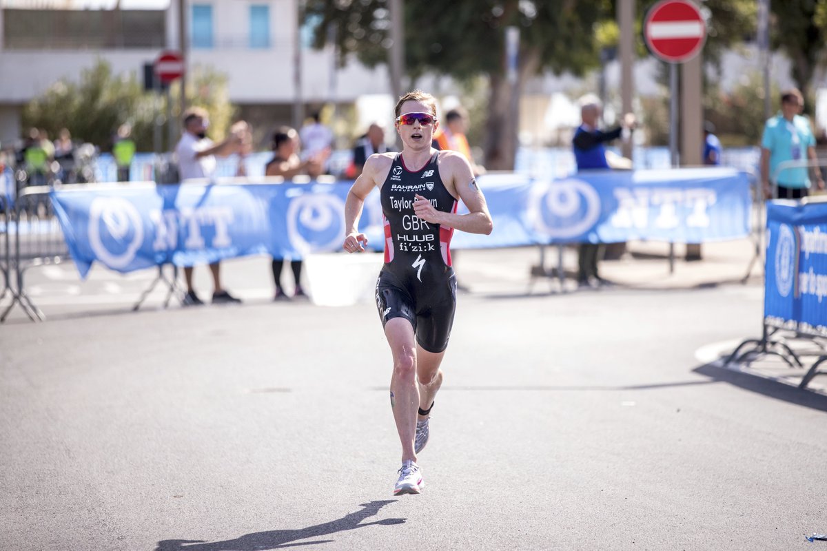 RT worldtriathlon: Did you know that @Lixsanyee and @georgiatb recorded the fastest standard-distance WTCS race times in 2022, both in #WTCSCagliari Yee 🇬🇧, fastest standard-distance record time in 2022: 01:40:19 Taylor-Brown 🇬🇧, fastest standard-dista…