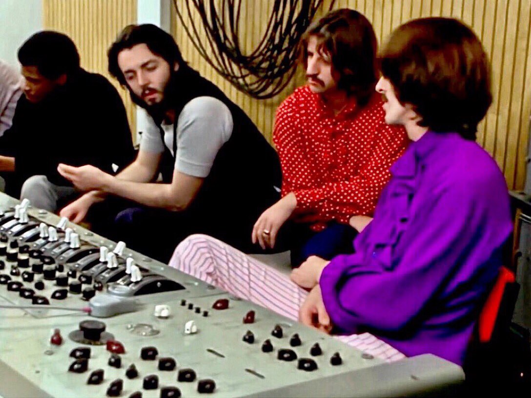 Apple Studio, London, 1969 with the amazing Billy Preston #TheBeatles #TheBeatlesGetBack  #BillyPreston #AppleCorps #sixties #1960s #getback #beatleslondon