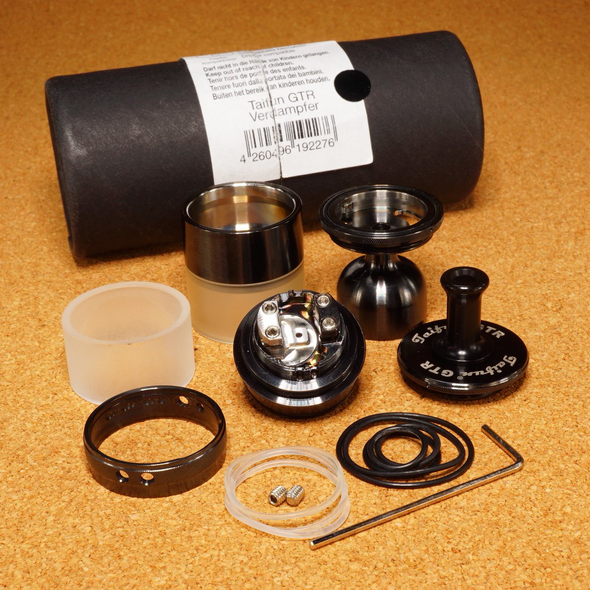 VAlphaline's tweet image. SmokerStore｜Taifun GTR RTA - DLC Edition 入荷！ドイツの傑作 RTA です。コンディションは極微細な使用感程度で非常に良好な状態となり、純正 PSU Tank も付属しますので、ご興味ございましたら是非お見逃し無く！😎😎😎DM大歓迎 #SmokerStore #GTR #RTA #Vape #vape好きな人と繋がりたい #vape放出