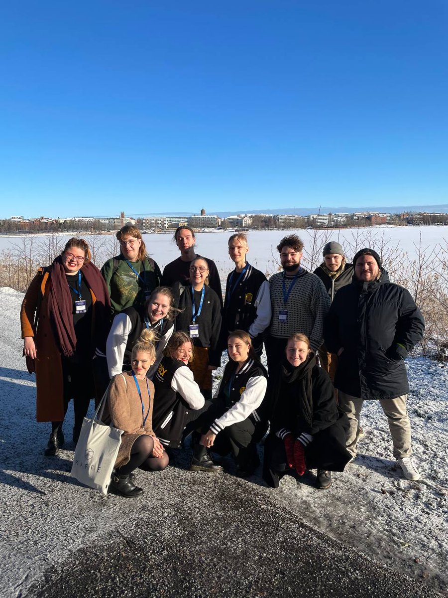 treytampere's tweet photo. #MeOpiskelijat Vaasassa! TREYn hallitus ja työntekijöitä osallistuu tällä hetkellä @SYL_FIN kevätseminaariin. Seminaarissa tutustutaan muihin ylioppilaskuntiin ja kouluttaudutaan ajankohtaisista aiheista, nyt erityisesti eduskuntavaaleista! #PoisKöyhyysrajalta #sylsemma 🔥 https://t.co/ZXsGqpkIIY