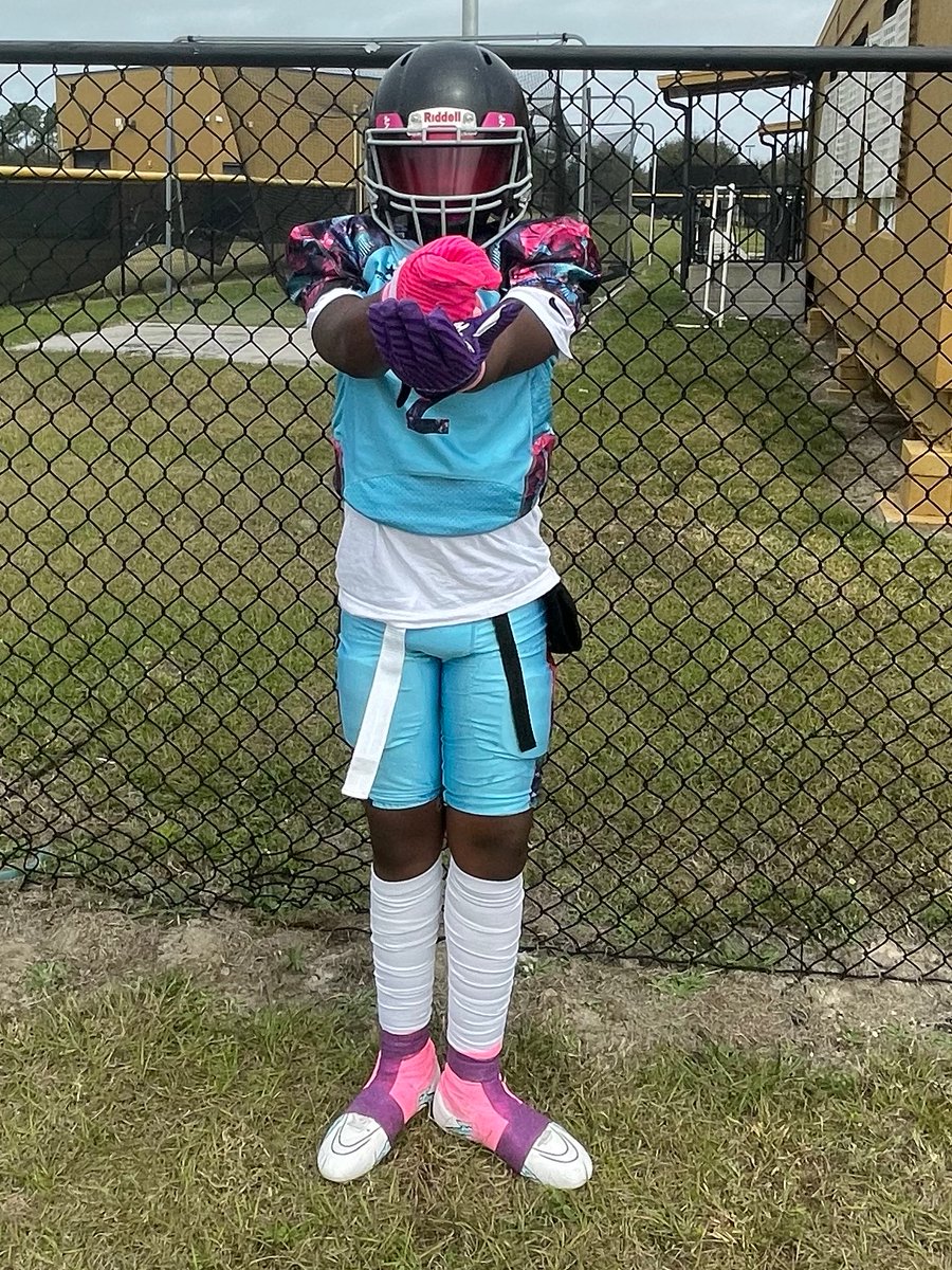 3Wayzzzz's tweet photo. 🩸💉💍 @HarrisTheodis8 @ODFootballCamps @CoachVillegasBV https://t.co/hSqzkhTYw1