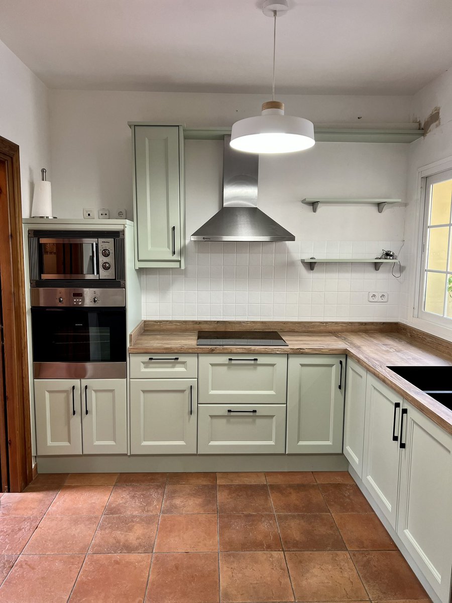 The Painted Kitchen tweet media