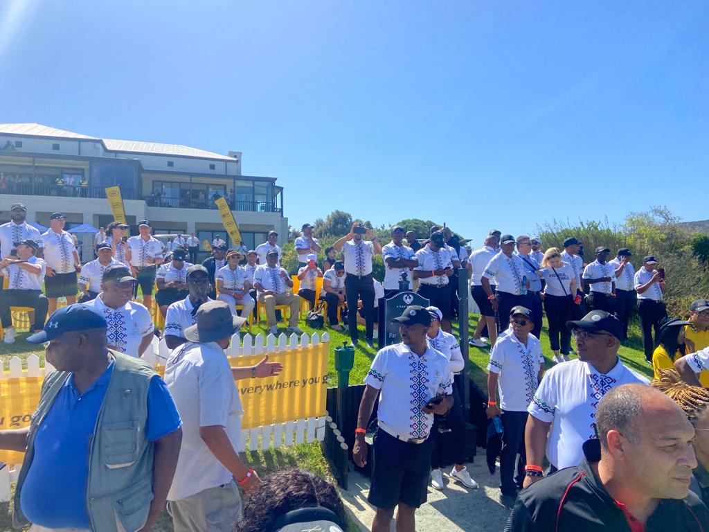 FSM_Fresh's tweet photo. @CyrilRamaphosa We hope you had fun playing in the shirts we designed for you. A lot of proud South Africans put a lot of their time in delivering top notch quality for you guys.
@theadnalyst 
#officialmanufacturer #president #Clothing #dyesub @freshstart #southafrica #proud https://t.co/2QcDTKgtpO