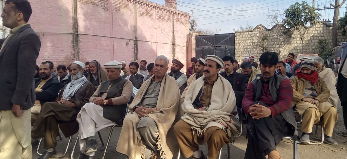 QWP_PK's tweet photo. یونین کونسل تنگی حجرہ حاجی جاوید حیسن میں شہید وطن حیات خان شیرپاؤ کی 48ویں برسی کےحوالےسےاجلاس 
صوبائی چئیرمین سکندرخان شیرپاؤ کی خصوصی شرکت
دیگرمشران میں جاوید حسین خان تنگی، یونین کونسل تنگی چئیرمین حاجی وحدت خان تنگی، جنرل سیکرٹری موسی خان شامل تھے
#QWP #HayatSherpaoBaris2023 https://t.co/bML3mUPrNJ