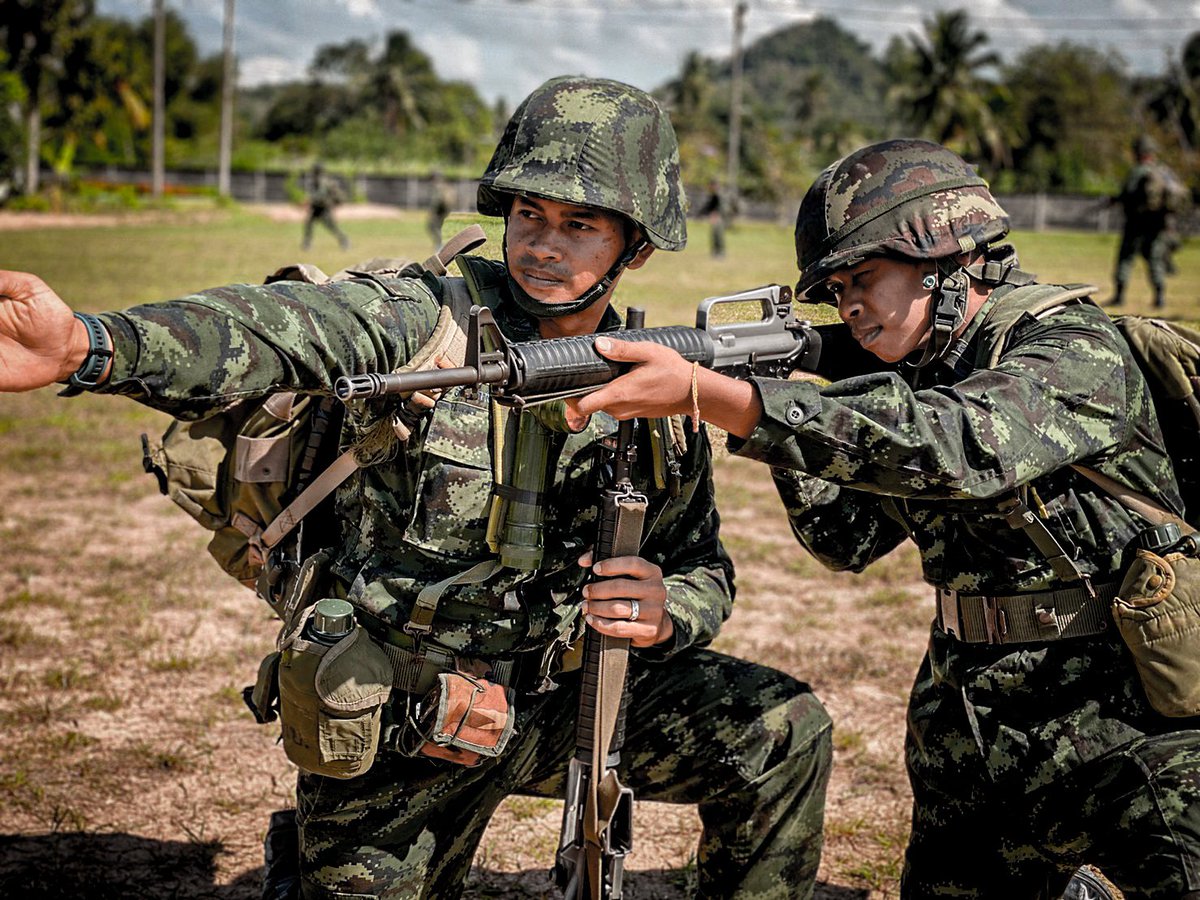INFANTRY1522's tweet photo. " ไม่มีเทคโนโลยีใด จะมาทดแทนขีดความสามารถของทหารได้ "
ร.152 พัน.2  ฝึกทบทวนวิชา ตั้งรับ ให้กับกำลังพล (ในที่ตั้ง ) เพื่อเตรียมความพร้อม การฝึกภาคกองร้อย ประจำปี 2566 https://t.co/8PcTU2sxky