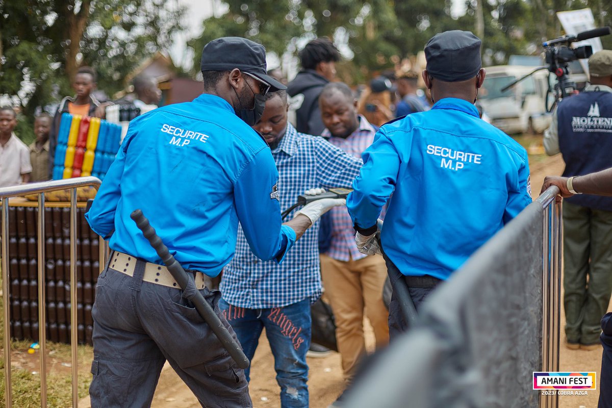 AmaniFestival's tweet photo. #AmaniFestival2023 #day1
Le Amani Festival a ouvert ses portes il y a quelques heures!
Karibuuuuu, venez nous rejoindre à l'Athenée d'Ibanda
#Amanifestival #music #art
#singforpeace #peace #dance #vivre ensemble https://t.co/dUOpQt7Isq