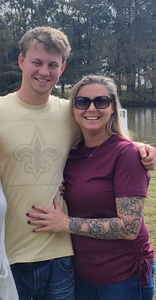 NerdyMom47's tweet image. Please keep my cousin Christy and Ashlynn in your prayers today. We all lost a good one, 1 yr ago today. 
#Forever22
#HunterClemons
#FentanylAwareness
#FentanylPoisoning 
#HelpSaveALife
I love and miss you Hunter 🙏🏼❤️🥺
