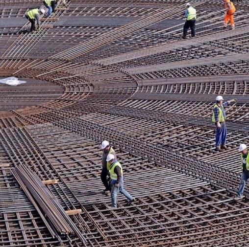 Armado de cimentación de reactor nuclear