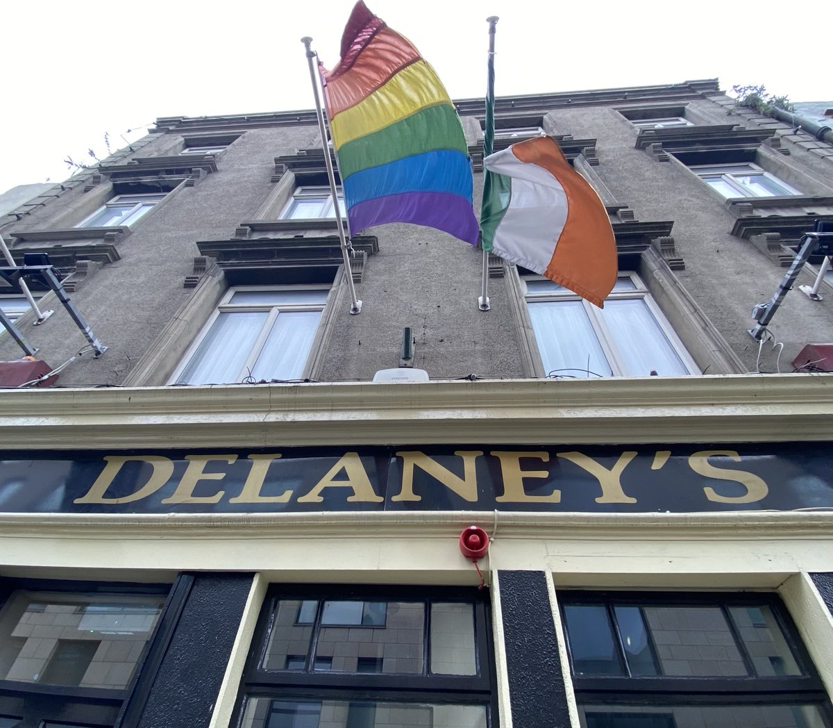 Fresh Helles Lager now pouring on draught at Delaneys North King St. 

Opens at 12.30 🍺

#Fresh #Local #Helles #Lager #Dublin #D7 #Brewery #Smithfield 

⁦<a href="/Delaneyspubd7/">Delaneys Smithfield</a>⁩