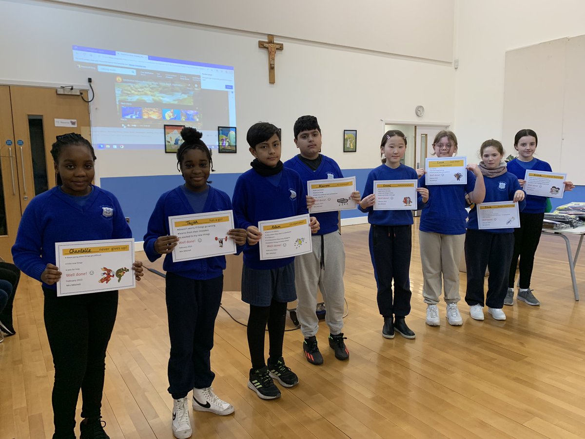 StMarys_SW8's tweet photo. More celebrations and certificates! #welldone #welldeserved #learningbehaviours https://t.co/OXC3VI1xZS