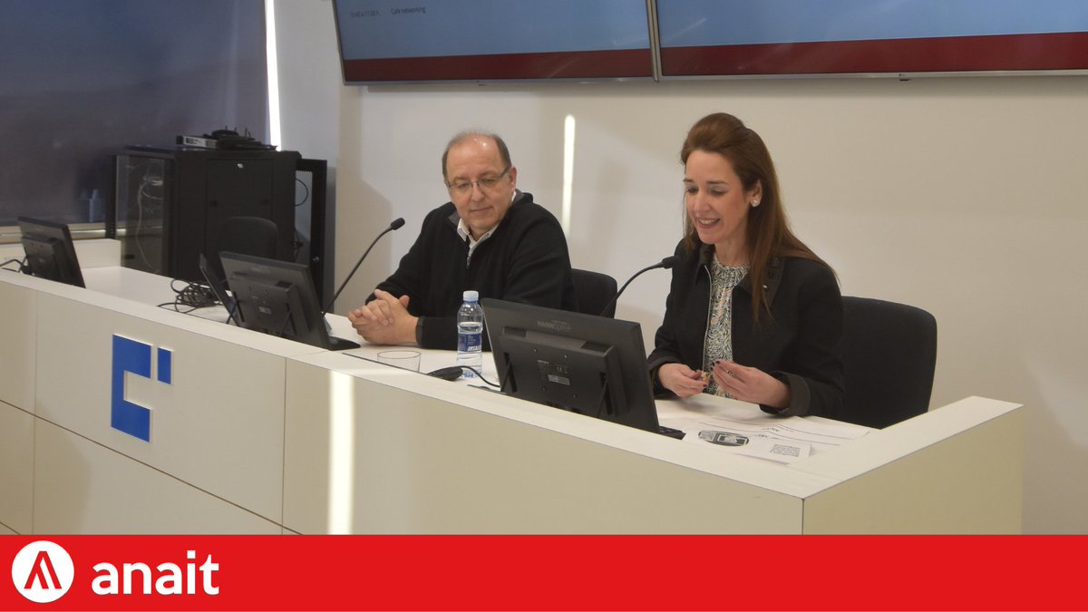 ANAIT_Navarra's tweet photo. Cerramos esta semana con una interesante jornada de la mano de @Artaiz , empresa socia de ANAIT, que nos ha trasladado la importancia de conocer ya y adaptarnos cuanto antes a la facturación electrónica. https://t.co/PQedg2NiP8