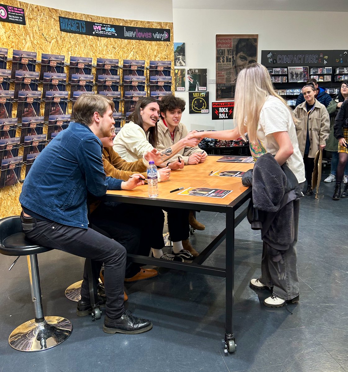hmvWigan's tweet photo. We’re still ecstatic from yesterday afternoon’s intimate in-store signing with @TheLathums.

I mean look, IT WAS SO WHOLESOME! 👏🏻🥹

#hmvWigan #TheLathums #FromNothingToALittleBitMore https://t.co/oNcsZuMk8x