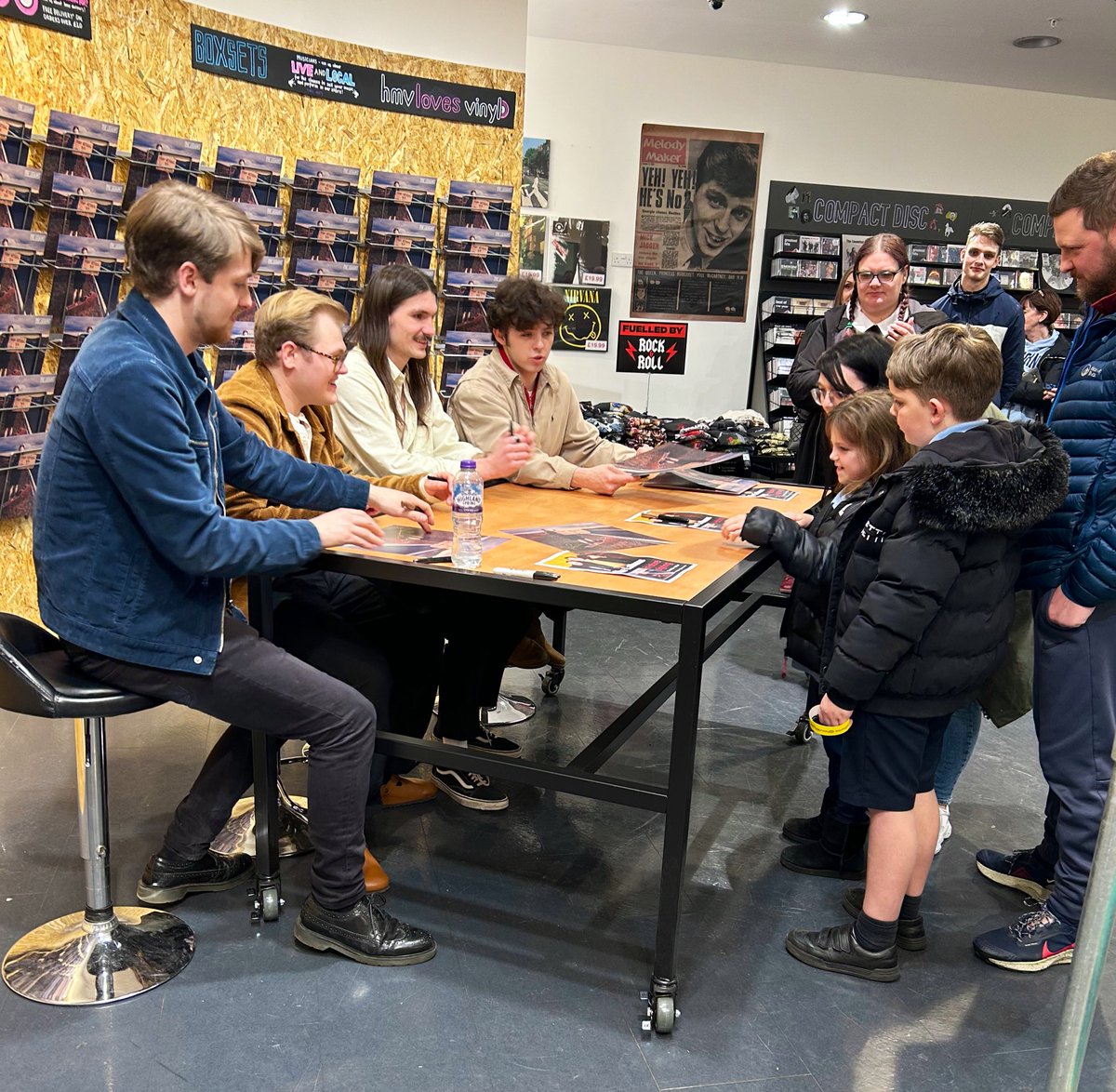 hmvWigan's tweet photo. We’re still ecstatic from yesterday afternoon’s intimate in-store signing with @TheLathums.

I mean look, IT WAS SO WHOLESOME! 👏🏻🥹

#hmvWigan #TheLathums #FromNothingToALittleBitMore https://t.co/oNcsZuMk8x