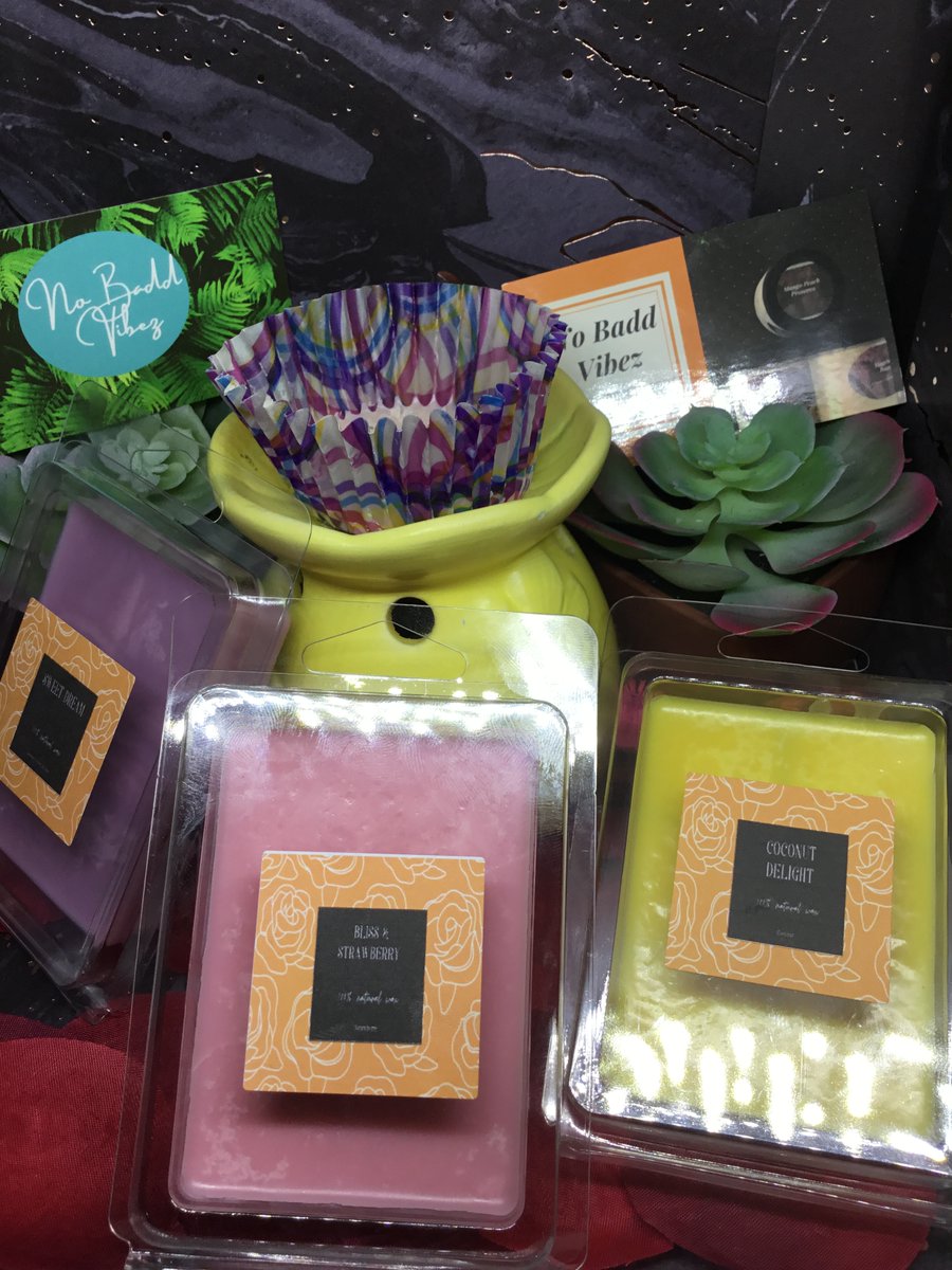 We also offer wax melts. When you think of home fragrances,  such as wax melts that will release beautiful aromas in your home.

Order Here: nobaddvibez.myshopify.com

#waxmelt  #waxmeltaddict  #waxmeltsofinstagram