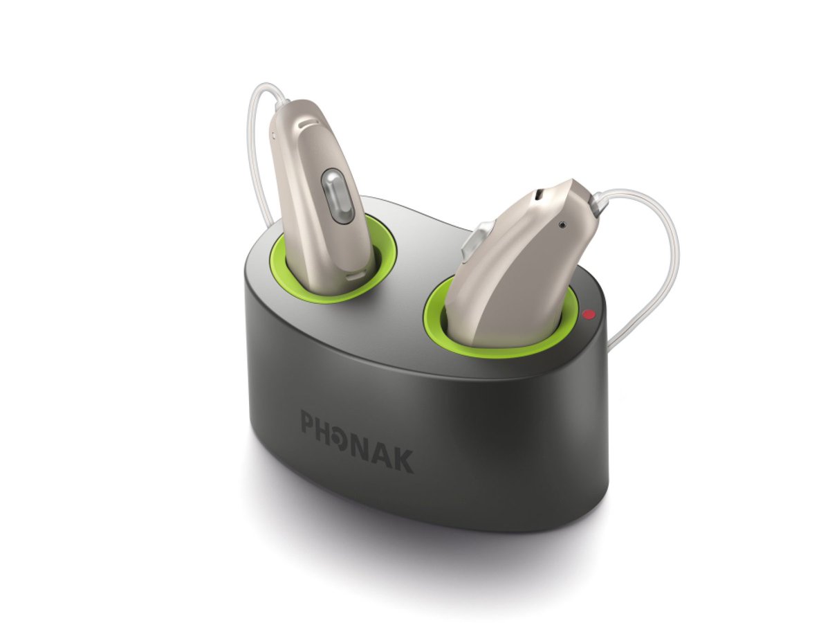 audiocentros's tweet photo. Los audífonos recargables no precisan de pilas para funcionar. Se cargan a la red como los teléfonos móviles. Generan menos residuos. Las baterías de los audífonos tienen una alta capacidad de almacenamiento. ¡Ven a informarte! https://t.co/5dej91bou7 #Audiocentro https://t.co/5Ydn0V2xfY