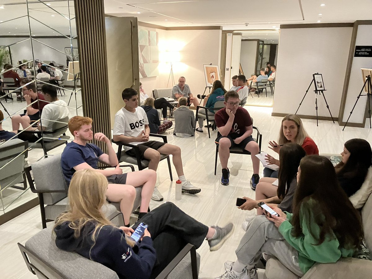 Sw_EngTalent's tweet photo. Athlete #reflection being facilitated by our coaches out in Dubai supporting athletes to become more #selfaware to find areas of development #psychology #processgoals #goodlearner @Swim_England @Sw_EngCoaching https://t.co/xgqK5CO5V2