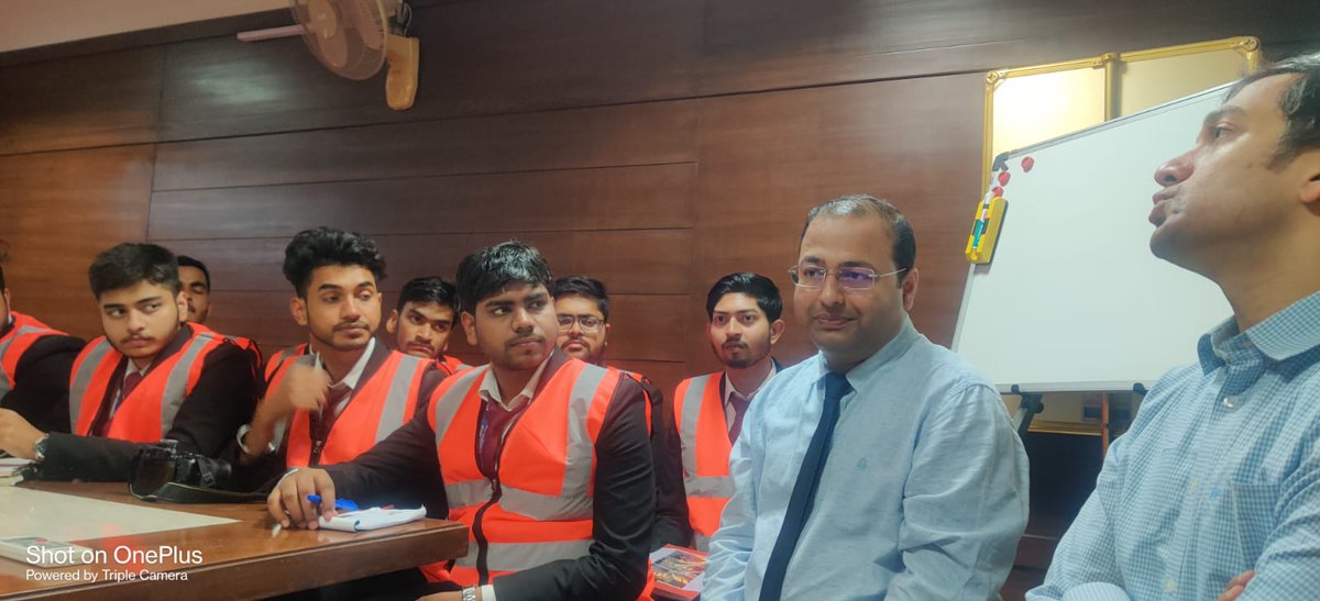 cimagecollege's tweet photo. Students Exploring the inner workings of Balaji Foundry. Learning about the art and science of casting metal into intricate designs.
#jaipur #industryvisit #learning #explore #cimage #career https://t.co/OlFcAirwqe