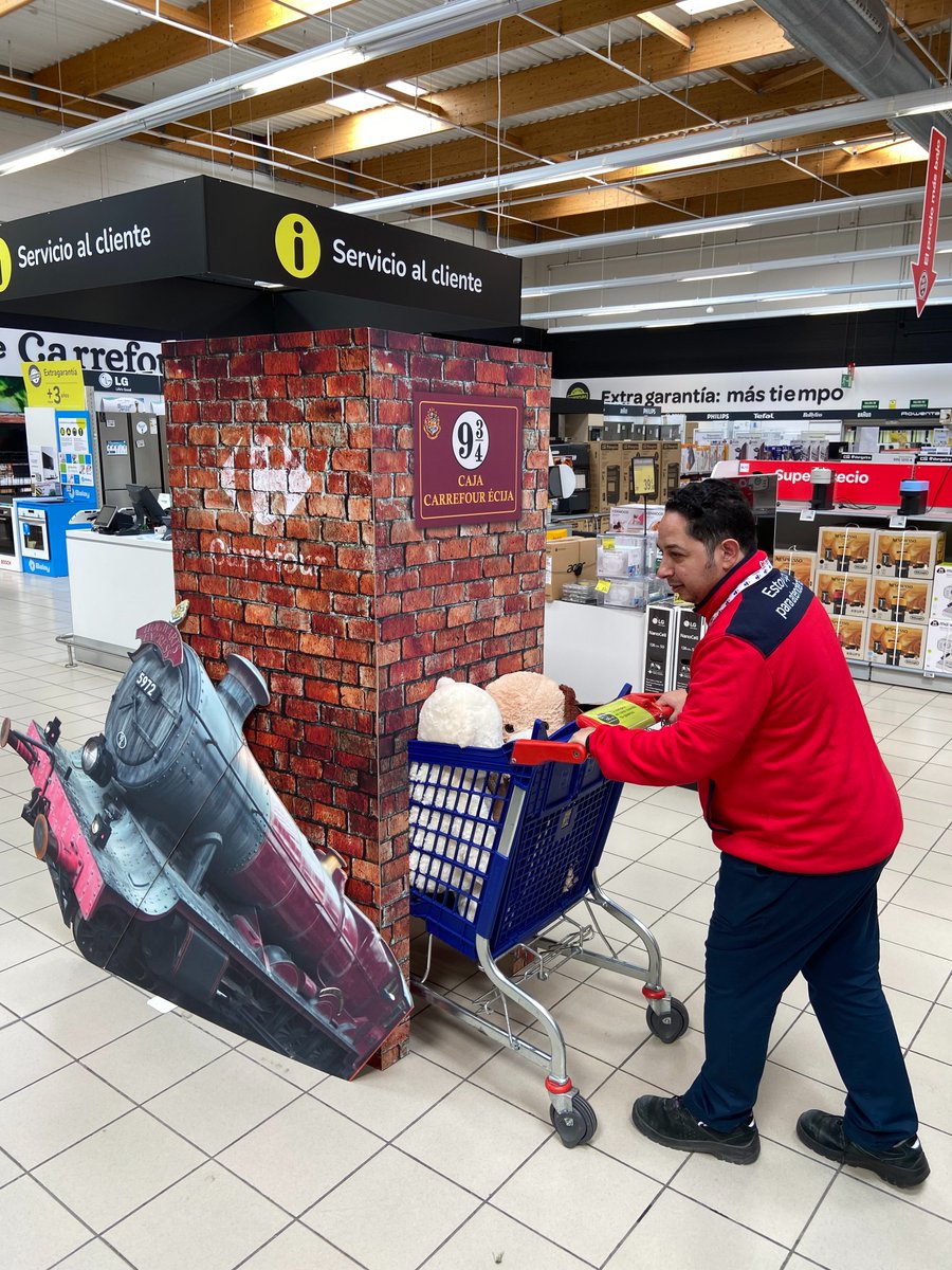 CarrefourGaming's tweet photo. Vota por #CarrefourÉcija https://t.co/L3w9Z7l52x