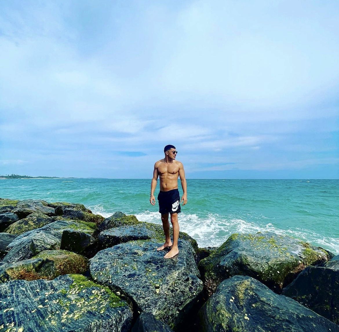 Je vous salue depuis les paysages magnifiques du <a href="/SriLankaTweet/">Sri Lanka Tweet 🇱🇰</a> où je passe de magnifique vacances. #SriLanka #vacances #SriLanka #VisitSriLanka #srilanka #colombo #travel #srilankatravel #travelphotography #travelsrilanka #srilankan #srilankadaily #nature #visitsrilanka