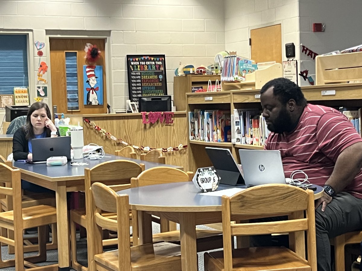 USASARIC's tweet image. We are so proud of our national board candidates in Region 10!  Clarke County National Board candidates diligently analyzed student evidence and reflected on their practice to meet the needs of students.  ❤️🤍💙 #accomplishedteaching