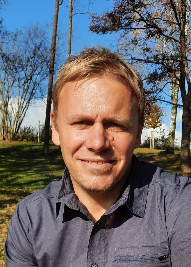 We are proud to announce that in one week <a href="/MartinWiesmeier/">Martin Wiesmeier</a> will receive the Dr.-Heinrich-Baur-Prize of the <a href="/TU_Muenchen/">TU München</a> <a href="/HEForumTUM/">Hans Eisenmann-Forum TUM</a> to recognize his outstanding scientific achievements! Congratulations from the whole @TUMsoil group!