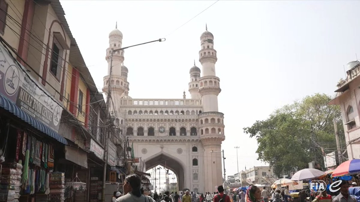 HiHyderabad's tweet photo. City Glimpses From #HyderabadEPrix @FIAFormulaE Live Stream! https://t.co/5karmvD1cJ