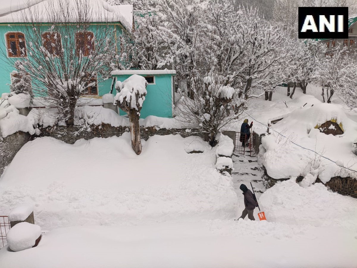 Himachal Pradesh | Rashel village in Lahaul Spiti district received fresh snowfa… Himachal Pradesh | Rashel village in Lahaul Spiti district received fresh snowfa…