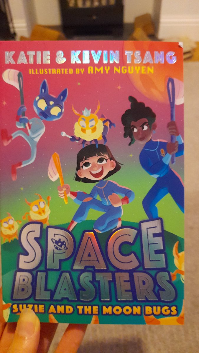MTGrainger's tweet photo. @DurkanHannah @HachetteKids Going to read the #SpaceBlasters by @kevtsang that arrived in my  book box from @VIPreading. https://t.co/ihOMyUJrSV