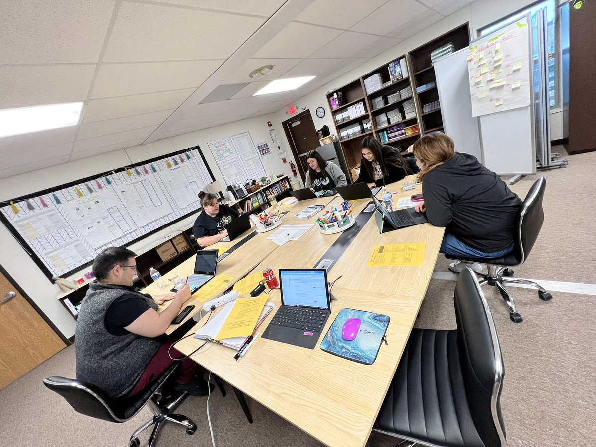 Viv Ibarra tweet media